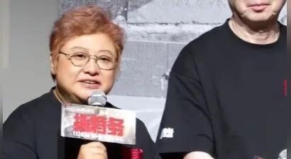 韩红道歉发文时已泣不成声，称将退出公益事业，多位名人发声挽留