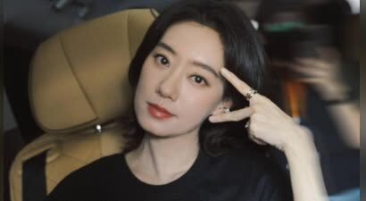 张小斐主演电影累计票房突破 110 亿 成中国首位百亿票房 85 花