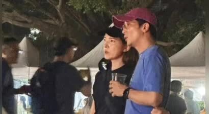 邱泽许玮甯逛夜市被偶遇，私下相处真实又甜蜜