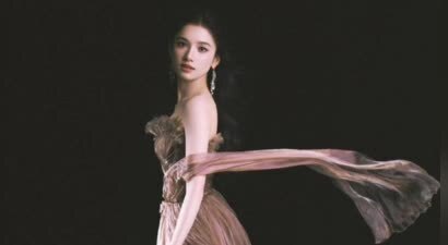 张婧仪轻纱造型仙气灵动
