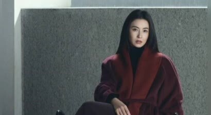 张柏芝黑长直造型简约时尚