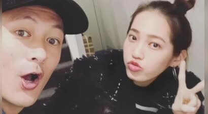 明星夫妻离婚仍同居 网友质疑二人是假离婚