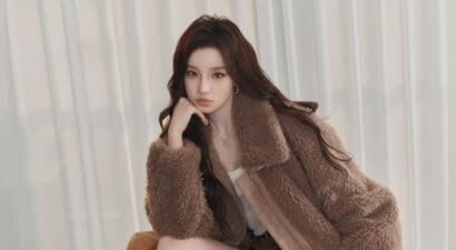 宋雨琦秋日造型复古又慵懒