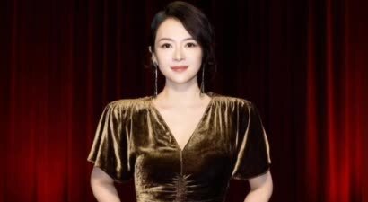 章子怡亮相电影节红毯尽显巨星气质