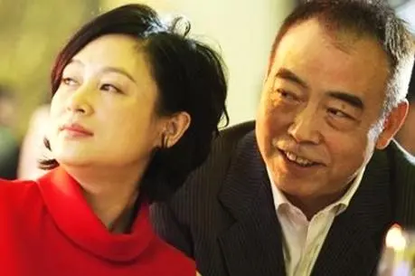 被誉为中国最美女演员，却嫁大16岁导演，今儿子出道圈粉无数-中国最美的女演员是谁? 排行榜