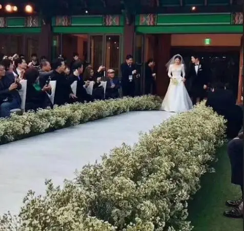 离婚不过3年,宋仲基和宋慧乔,两人境遇大不相同