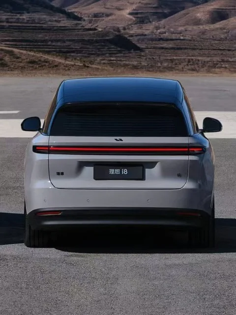官宣：理想i8为旗下首款纯电SUV