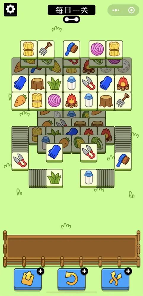 《羊了个羊》全网爆火!创始人被母校制展牌宣传