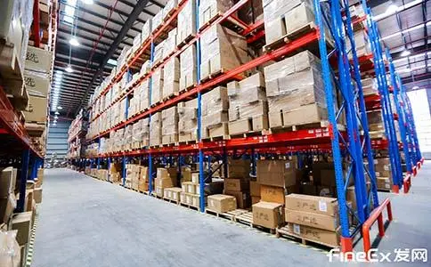 仓储外包服务怎么选？第三方仓储公司流程和收费（仓储外包业务流程包括）