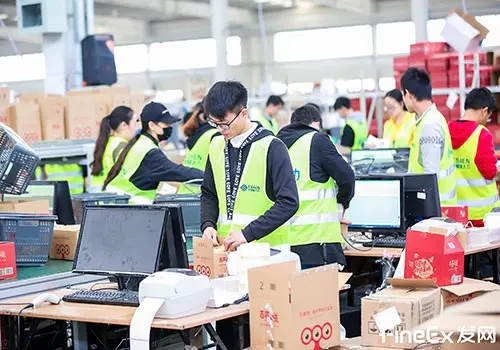 发网：第三方仓储公司的仓库未来的几个发展趋势？看完就知道怎么选仓库了哦（第三方仓储公司简介）