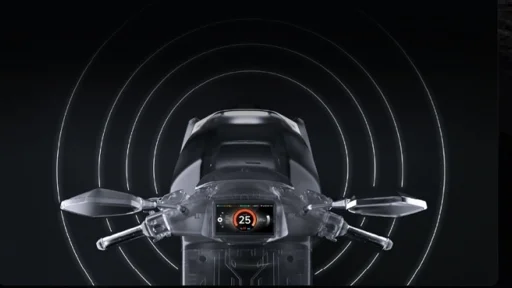 告别“傻快”！首驱科技以全域智能安全与场景化性能，开启电摩新纪元_https://www.izongheng.net_快讯_第2张