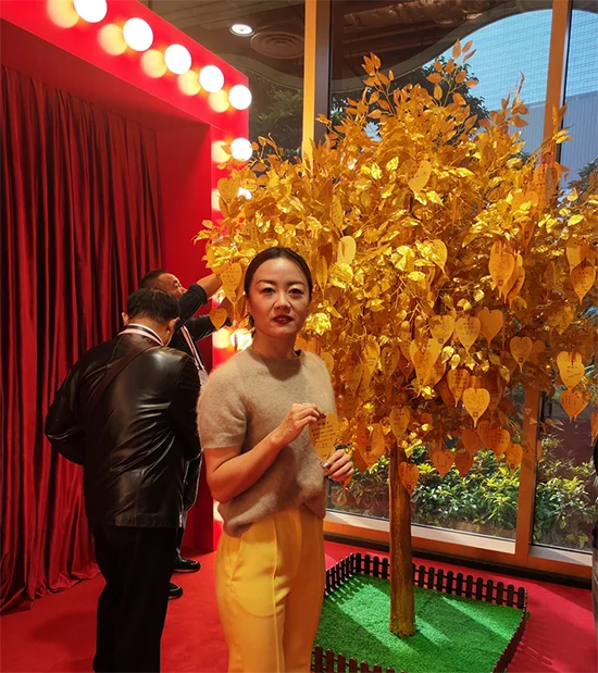 美澳高僧大德参观澳门佛教祈福珍宝展