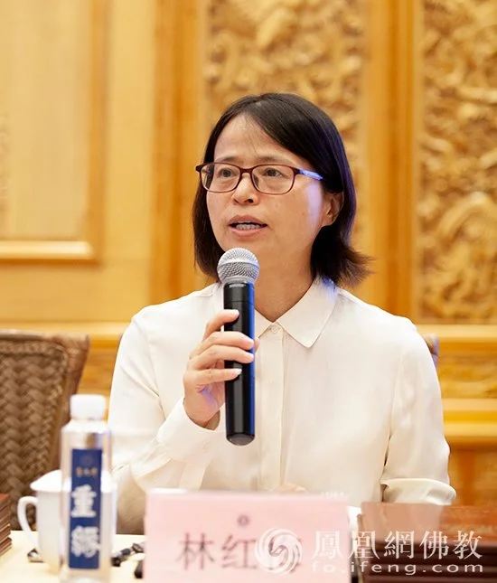 苏州工业园区宣传和统战部副部长、民宗局局长林红梅致辞