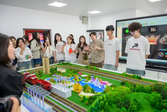 荆楚风华遇见韩韵节拍:韩国大学生在长江职业学院研学