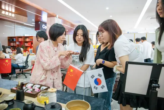 荆楚风华遇见韩韵节拍:韩国大学生在长江职业学院研学