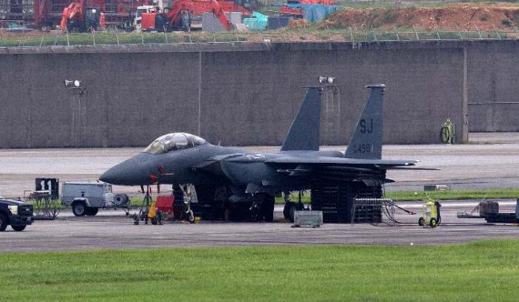 弹出后座、飞掉轮子，美F-15E战机事故不断