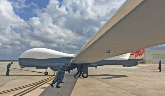 美军：停火后一架大型战略无人机在波斯湾坠毁