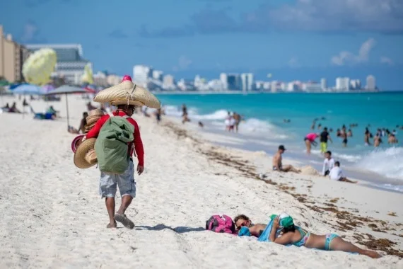 根据8月1日公布的数据,墨西哥7月的制造业采购经理人指数(PMI)为50.9,位于扩张区间。 根据8月1日公布的数据,墨西哥7月的制造业采购经理人指数(PMI)为50.9,位于扩张区间。
