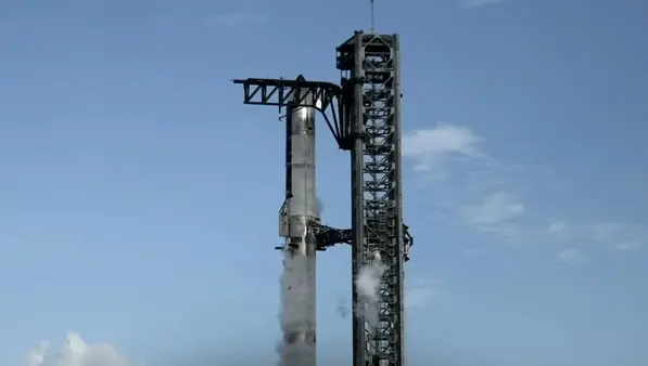 马斯克为何变卦 押注SpaceX上市?