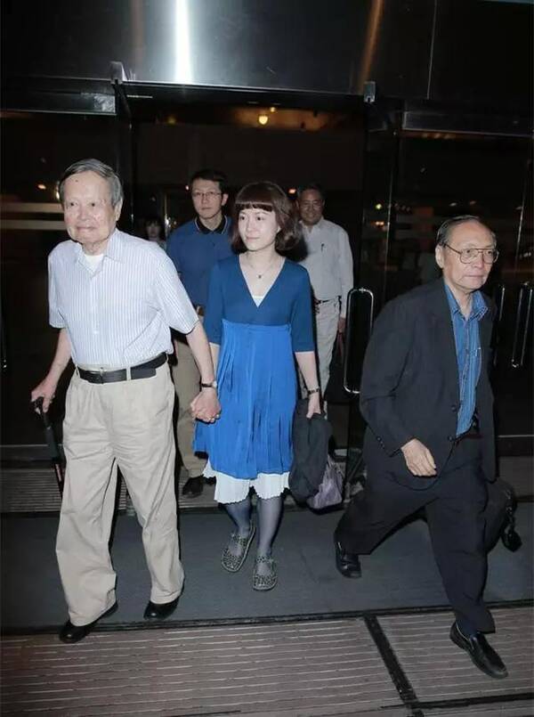 翁帆与前夫的孩子,有儿子吗 翁帆前夫的现状
