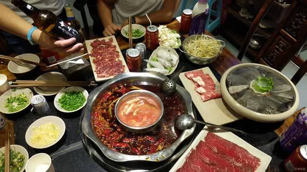 揭秘英业达工厂,重庆探秘小米笔记本pro生产全过程