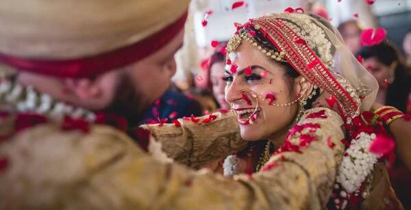 印度传统婚纱照_印度传统婚纱造型(2)