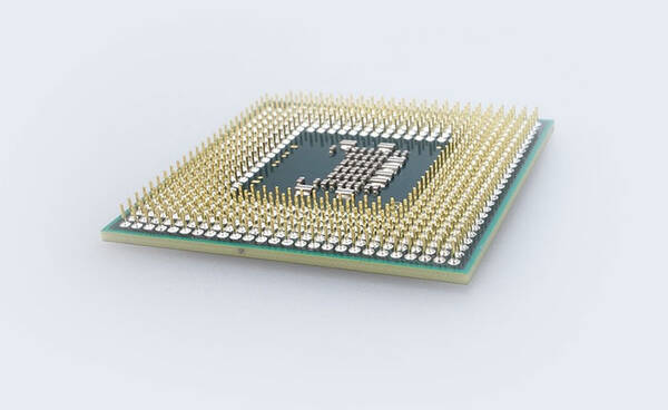 英特尔再也不挤牙膏了?12年后重新设计cpu核心架构 - acfun弹幕视频网