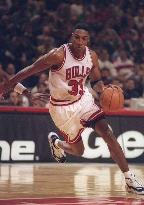 单赛季3000分 1000篮板_nba单场最高篮板