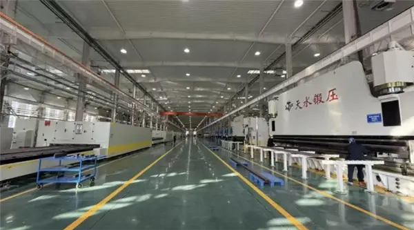 全流程自动化率超85%!新疆首个装备制造业“共享工厂”投产