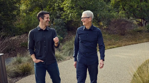 苹果新任CEO特努斯的难题：如何中美两头逢源？