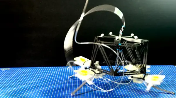 牛津大学研发出空气驱动“无脑”机器人:没有电子元件也能自主运动