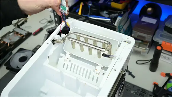给显卡装台冰箱:RTX 3060从60°C暴降至22°C