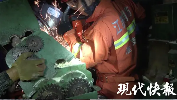 越早知道越好（手提式混凝土破碎机）手提式电动破碎机，(图3)