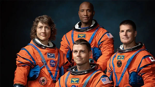 NASA時間表提前，計劃最早明年2月實施載人繞月