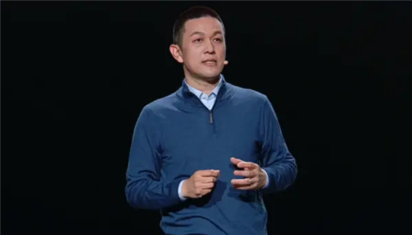 李斌：比亚迪兆瓦闪充突破值得祝贺 但也别把充电换电对立起来