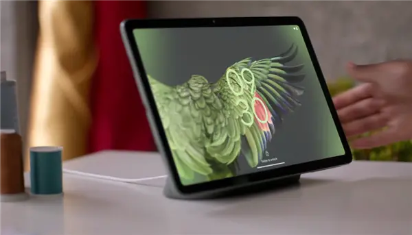 谷歌首款平板Pixel Tablet发布：自研G2处理器、边框感人