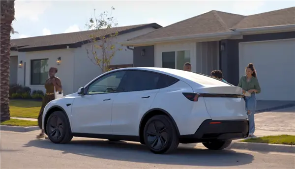 史上最便宜的特斯拉 我都想不通马斯克在搞啥