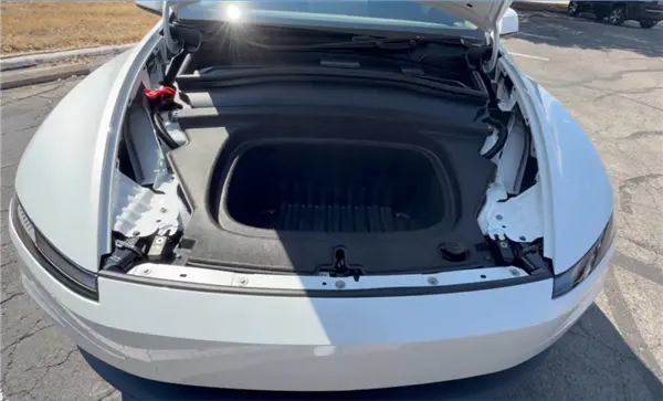 史上最便宜的特斯拉 我都想不通马斯克在搞啥