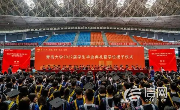 短视频记录毕业季 青岛学子巧心思花式告别大学生活插图12