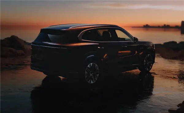 预计售价40万级 极氪8X官宣：吉利打造的&ldquo;新能源宝马X5&rdquo;来了