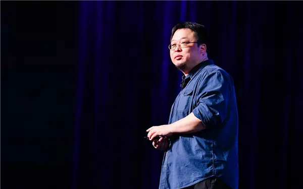 罗永浩透露最牛产品研发出意外:做播客是为了“补贴家用”