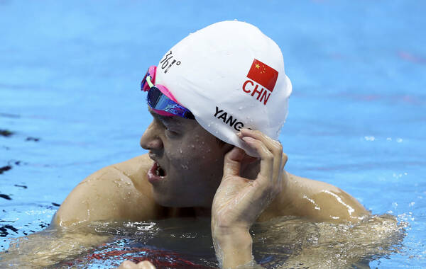 里约奥运男子1500自由泳预赛，孙杨身体不适仅列小组第7，无缘晋级决赛。