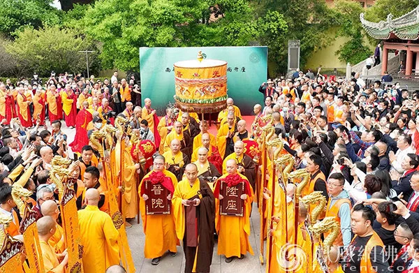 一时千载！法广大和尚荣膺韶关南华禅寺方丈升座庆典圆满