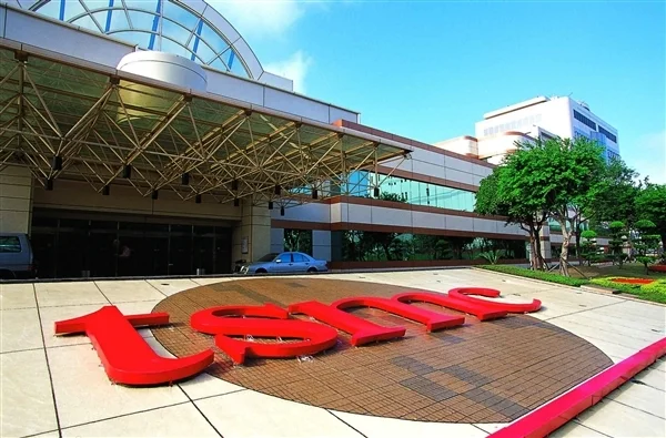 台积电对美投资再加码6767亿元!美国晶圆厂将达10座、封装厂2座