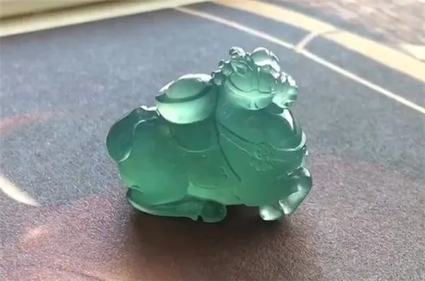 （素心赌石）翡翠鉴定大全-高达素组之后还能拆吗