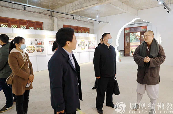 贵港、桂平司法局、民宗部门参观桂平市西山龙华古寺铸牢中华民族共同体意识展厅（图片来源：凤凰网佛教 摄影：张满常）