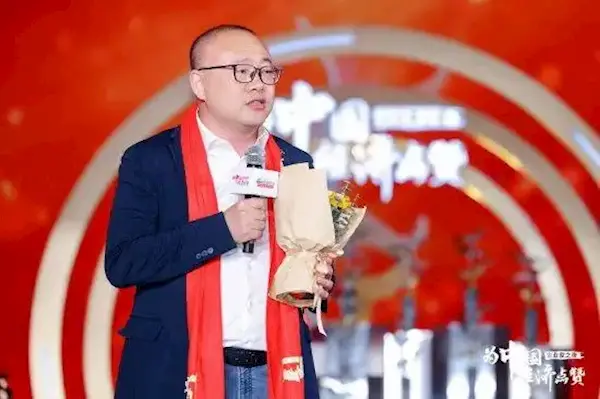 地平线创始人余凯:3年内自动驾驶全脱手 10年内能睡觉开车(图1) 地平线创始人余凯:3年内自动驾驶全脱手 10年内能睡觉开车(图1)