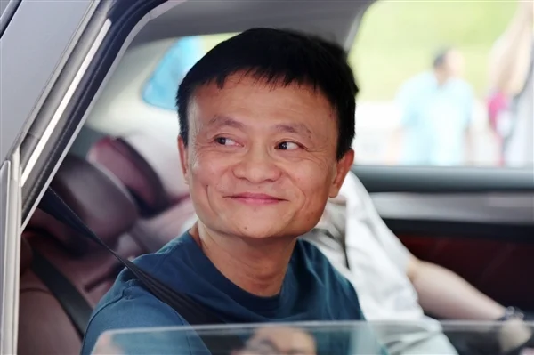 蔡崇信回忆为什么相信马云：放弃百万年薪加入阿里 拿500元月薪