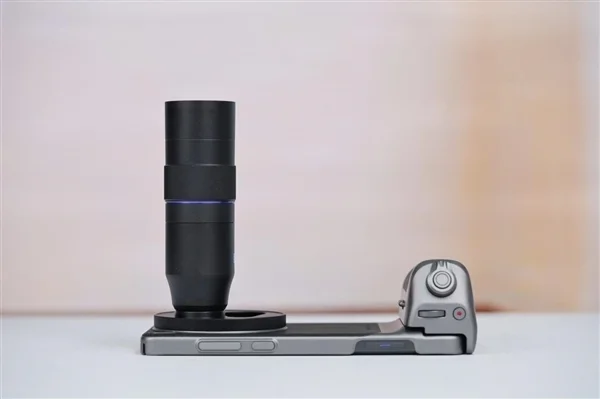 6499元起！vivo X200 Ultra正式开售：能打电话的V单