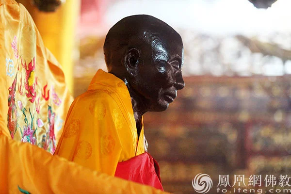 一时千载！法广大和尚荣膺韶关南华禅寺方丈升座庆典圆满